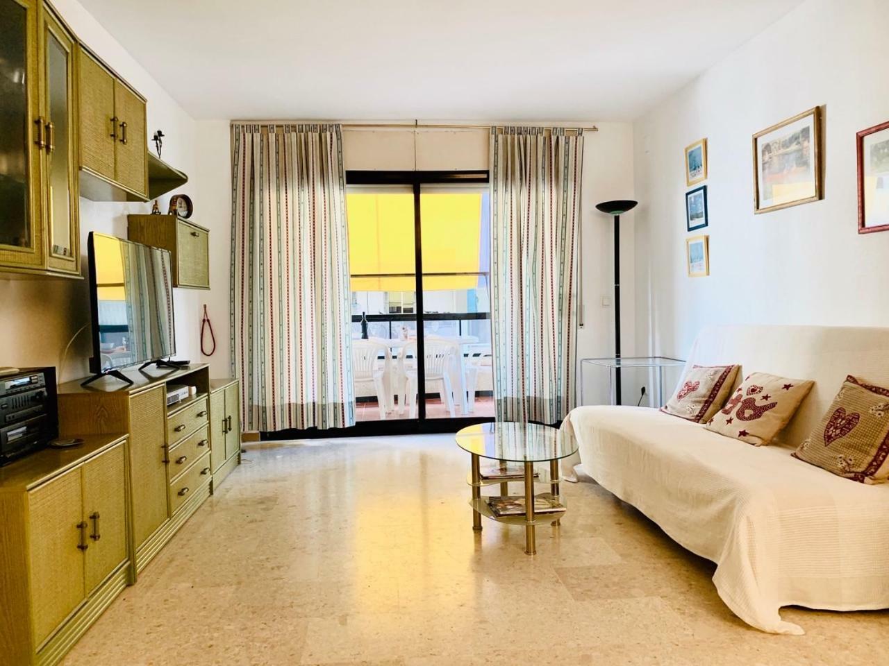 Book Playa Larga Salou公寓 外观 照片